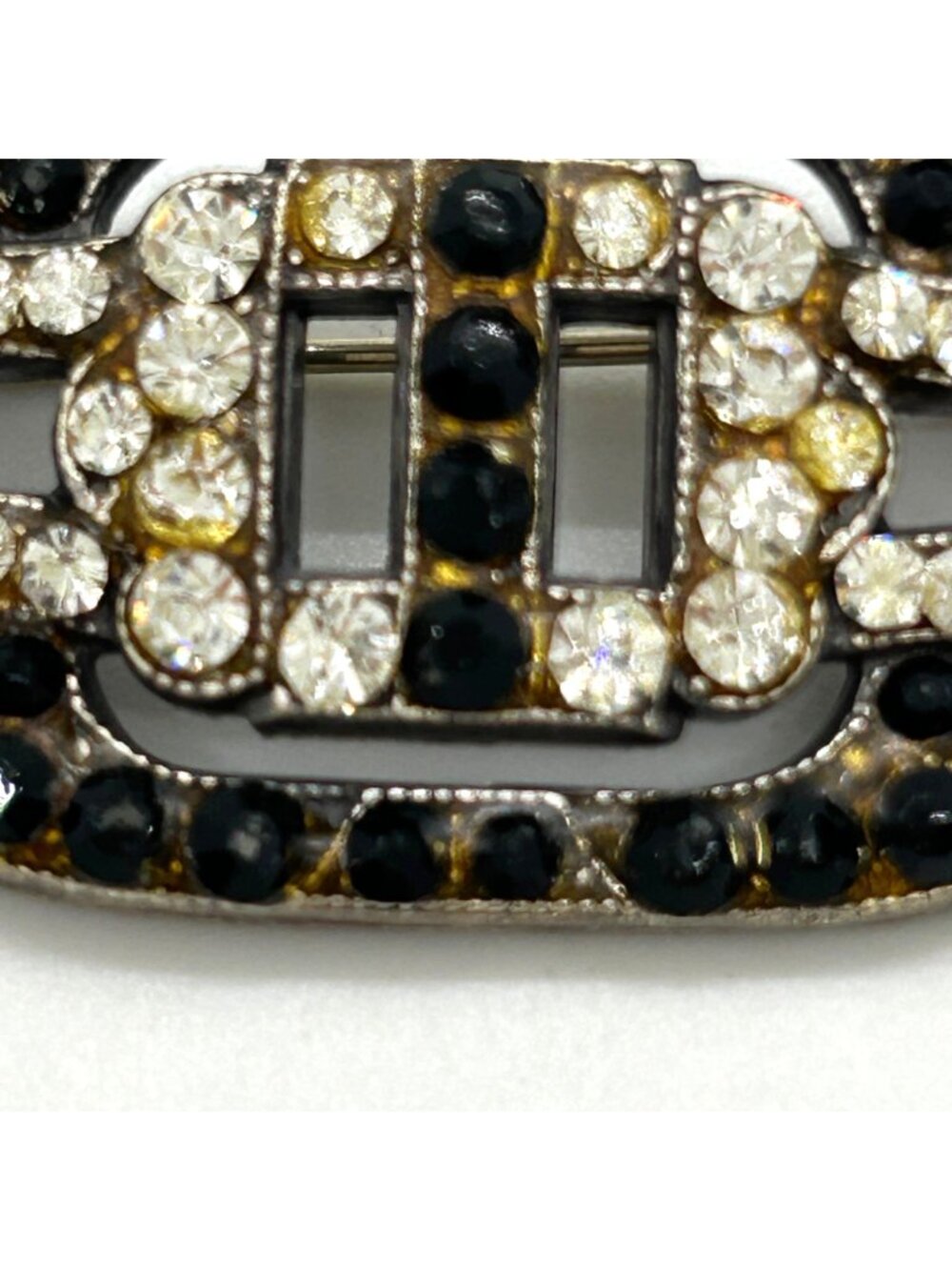 Vintage Art Deco Style Rhinestone Brooch Silver Tone GeometricTrombone Clasp - Picture 3 of 13
